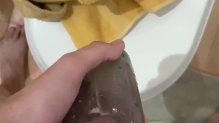 I'm peing in a glass