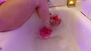 pov Foot soak Bubble Bath wash, massaging feet for sexy footjob, footFuck& Toe Sucking custom