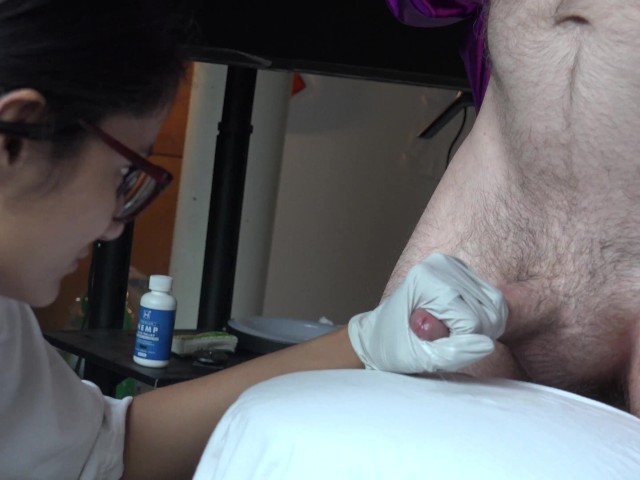 Latex Glove Facial - Cum in My Latex Gloves - Nurse Jerks Off Her Patient With Gloves On - Free  Porn Videos - YouPorn