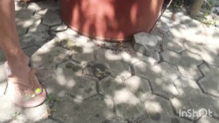 Teens Pee Outdoor