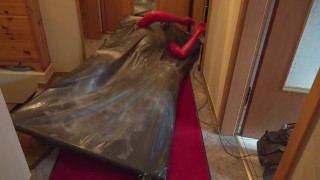 Vacbed with gloves and Russian Gasmask and fantasticrubber Catsuit