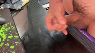 Japanese foresskin handjob cumshot オカズ観ながらオナニータイムで射精