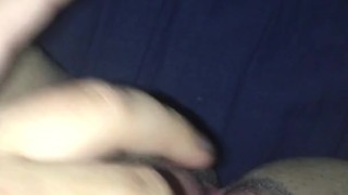 TEEN PLAYS WITH WET PUSSY IN BED