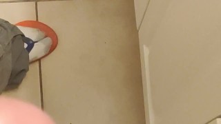 Squirt cumshot
