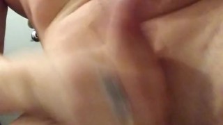Jerking off (cum)
