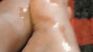 Pretty Pink Toes in Oil 