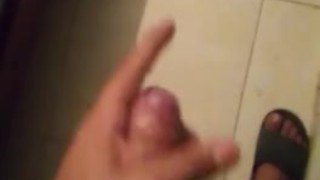 Hetero sexi se masturba en casa