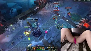GER Gamer Girl playing LoL with a vibrator between her legs League of Legends #21 Luna