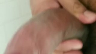 Masturbating in the bathtub pt.2