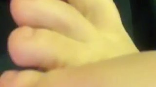 Toe sucking, sucking my toes, foot fetish, floppy job