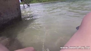 Outdoors peehole insertion and peeing