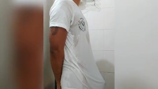 Shower time piss and jerk 