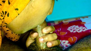 INDIAN HIJAB MUSLIM Beautiful girl deepthroat blowjob with cumshot