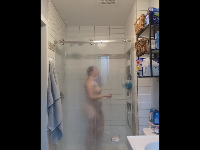 640px x 480px - Spy - Curvy Blonde Teen Plays With Pussy and Takes Sexy Shower - Free Porn  Videos - YouPorn