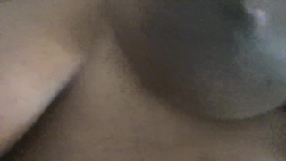 Milky mom titties start leaking 
