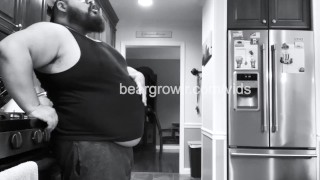 Loud Beer Chugs (Preview)