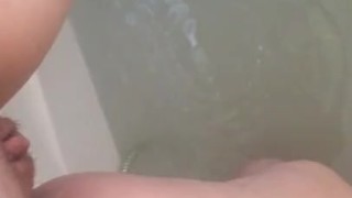 BATH TIME PISSING IN BATH