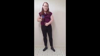 Preview: Jessabelle Cox - Purple Sweater Pee