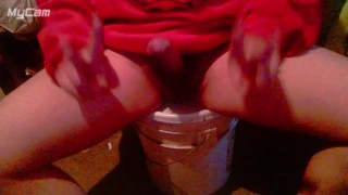 Spred toes and pov feet