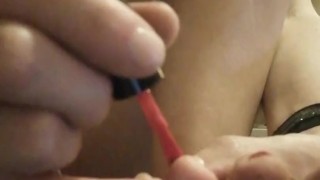 ♥ mi metto lo smalto rosso sui piedini ♥