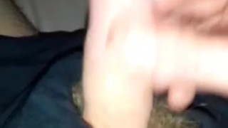Quick fiddle with my limp little dick 