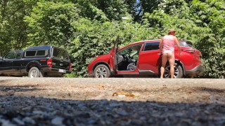 Huzzbearz caught no pants in parking lot