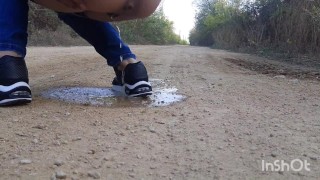  Pee Outdoor