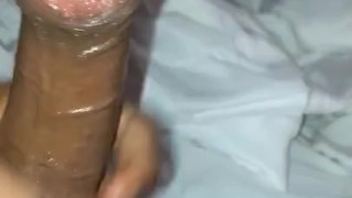 Jerk off my oiled up BBC first thing in the morning 