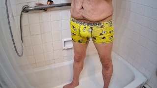 pee in sponge bob