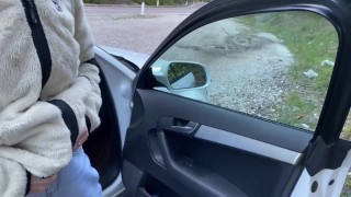 My girlfriend pee in public near the street. (Desperation pee)