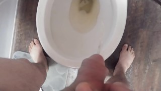 Peeing before fucking stepsister