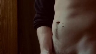 OMG! Sexiest fit guy jerking off! 