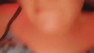 Covidbitch19 plays with her pussy 