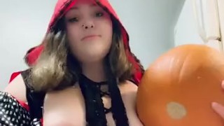 Little riding hood 