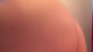 Phat ass bouncing on dildo 