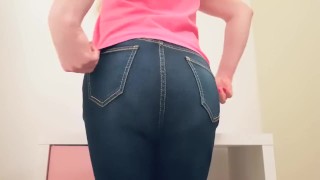 Peeing and Fingering in Diaper and Jeans