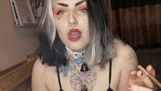 Smoking Hot Goth Alternative 
