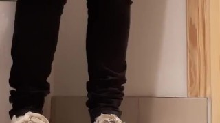 Pissing in the mens toilet 