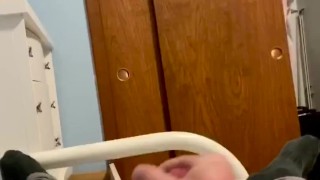 Daddy made me horny, so made a quick cumshot
