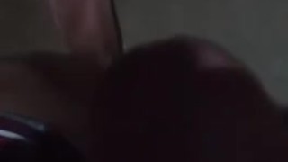 Mesero se masturba en el baño