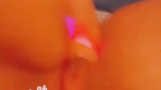 Lonely orgasm for unused pussy