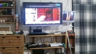 watching a delicious game of thrones scene