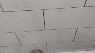 Slowmo showertime