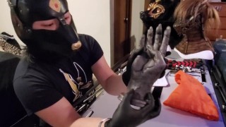 YIFFMONKEY Wolfman Joe's Fist Unboxing Review Pt.1