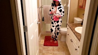 Cow Pyjamas Hairy Pussy Peeing