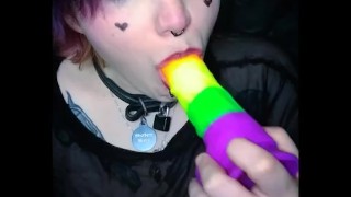 E-girl cutie gets to the end of the rainbow