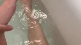Bath time in slow motion - cum splash with me
