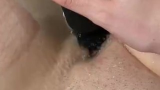 Teen orgasms in the bathtub 