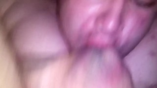 Cосет сам себе дрочит ногами лижет ноги self suck autofellatio self footjob