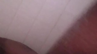 Single Vibes in the Shower